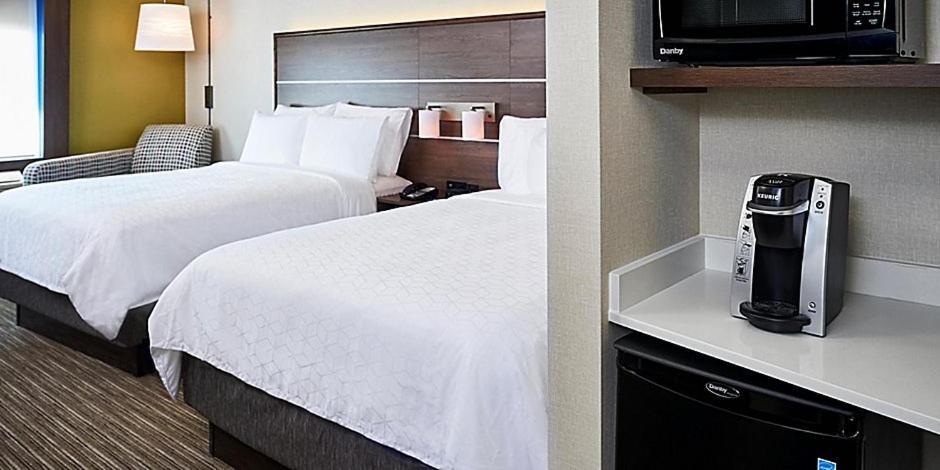 Holiday Inn Express - Canton By Ihg Екстер'єр фото